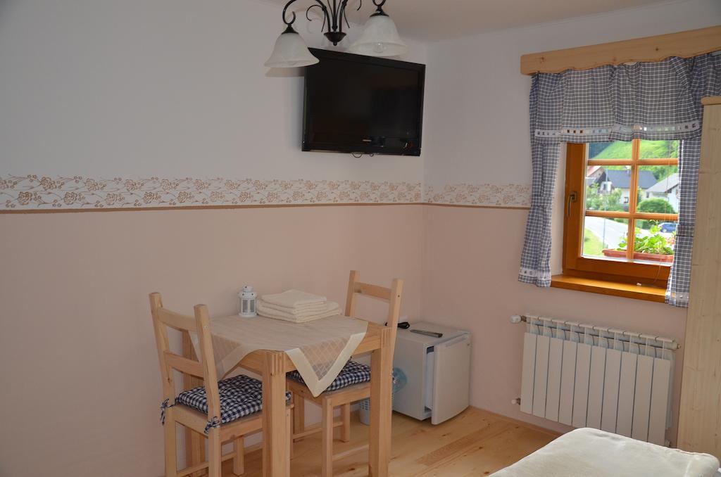Farmhouse Stiftar Solcava Room photo